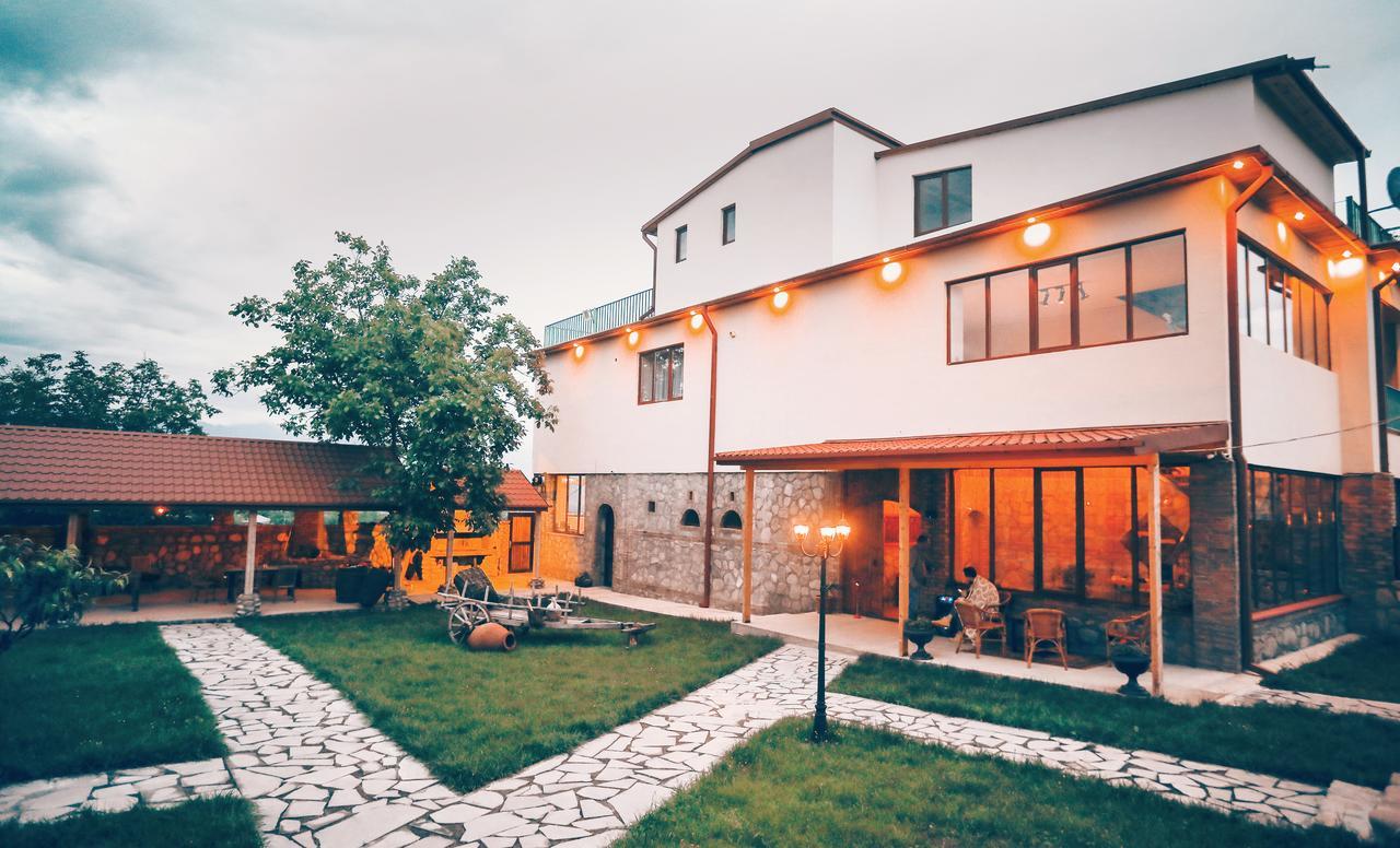 Hotel & Wine Cellar Arge Telavi Exteriör bild